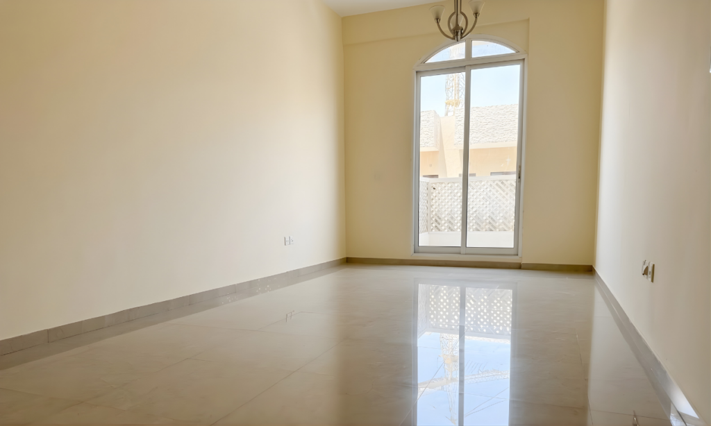 Services 2 bhk lr
